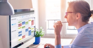 4 Proven Tips for Staying Organized at Work 4 Proven Tips for Staying Organized at Work
